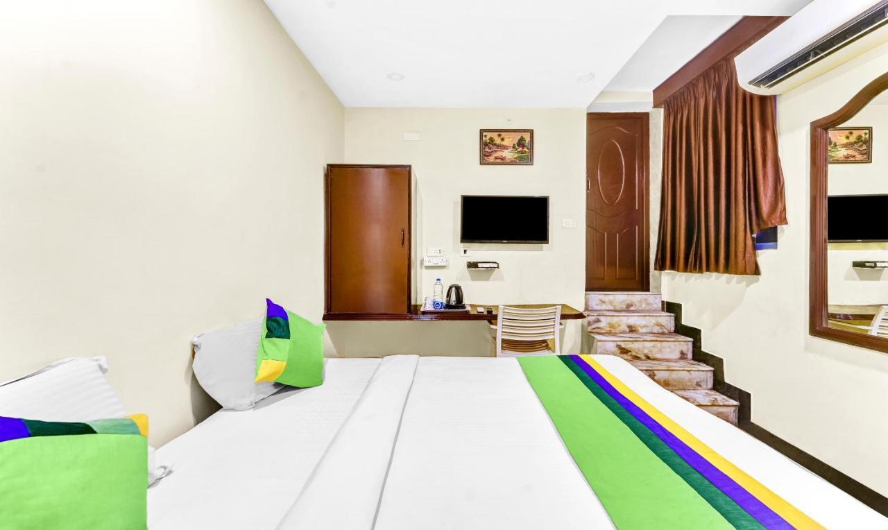 Hotel Treebo B Coral, 2 Km From Promenade Beach Puduččéri Exteriér fotografie
