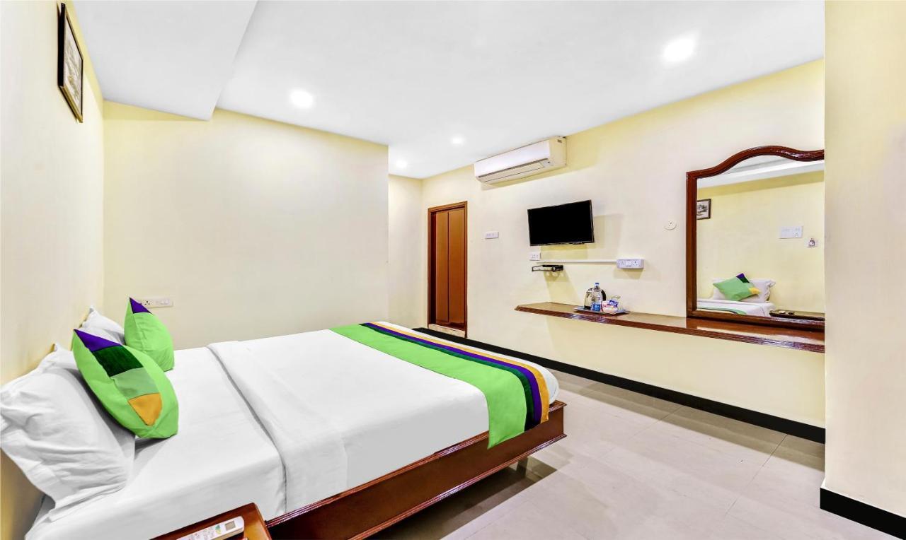 Hotel Treebo B Coral, 2 Km From Promenade Beach Puduččéri Exteriér fotografie